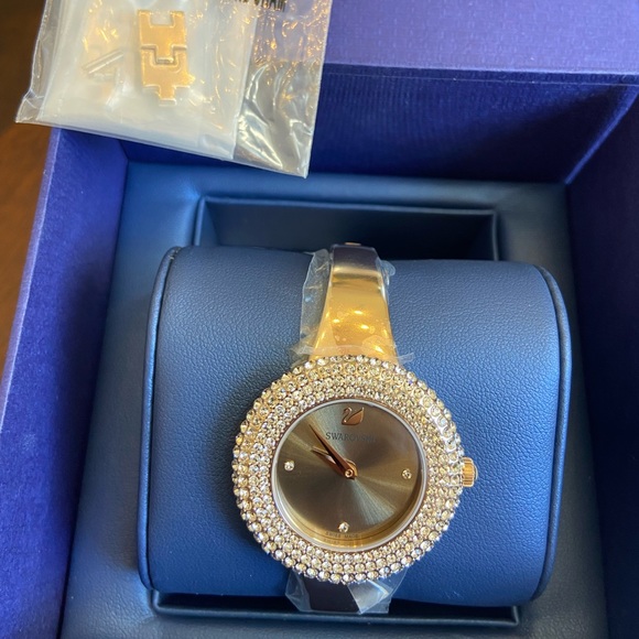 Swarovski watch - Picture 7 of 11
